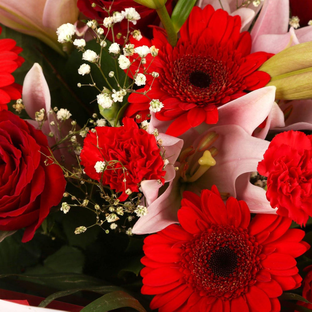 A Red Floral Fancy Bouquet – Lovely Flora World