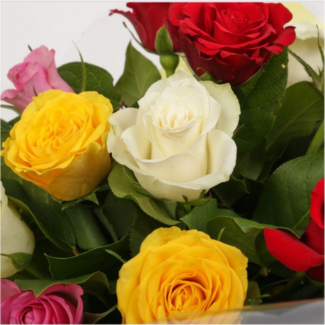 Beautiful Mixed Roses Bouquet FlowersBeautiful Mixed Roses, wrapped ...